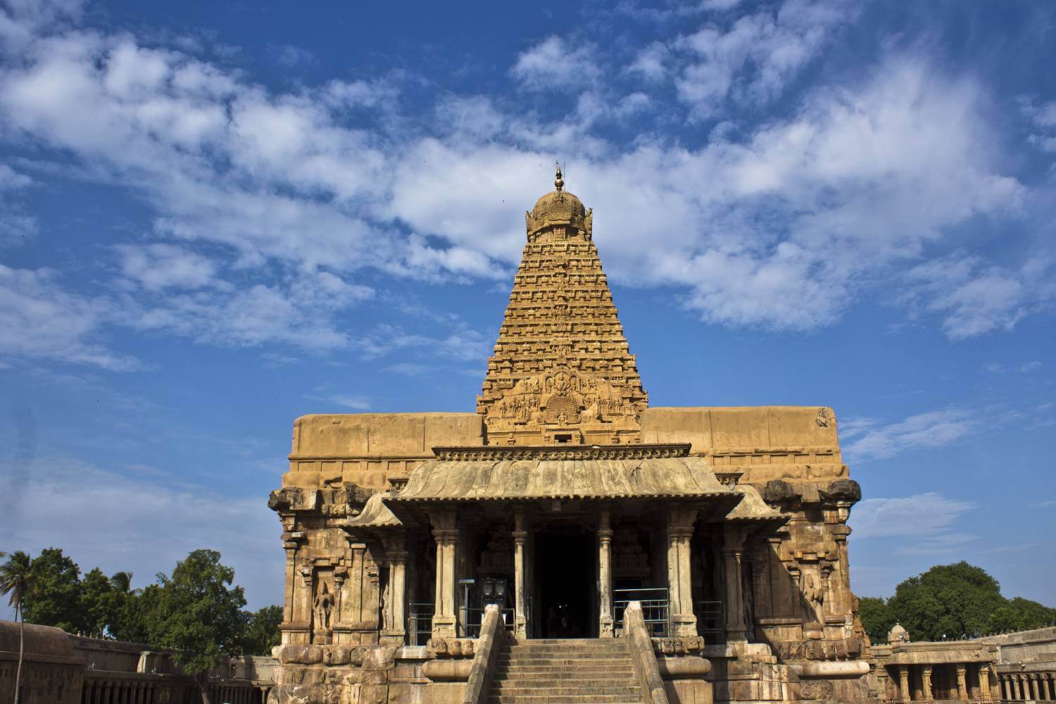 Brihadeeswarar Temple Tamil Nadu