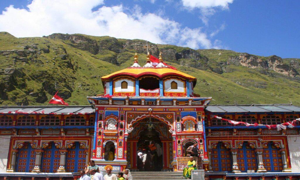 Badrinath Kedarnath Yatra 2024 Travel Guide Bon Travel India   Badrinath Temple Opening Date 1024x615 