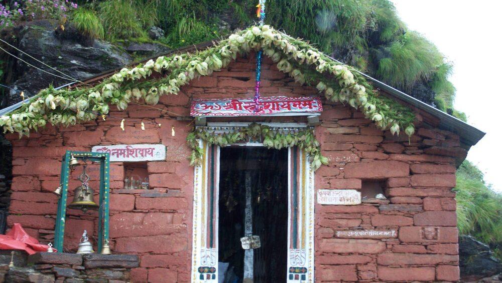 Shri Rudranath Temple Uttarakhand Himalayas