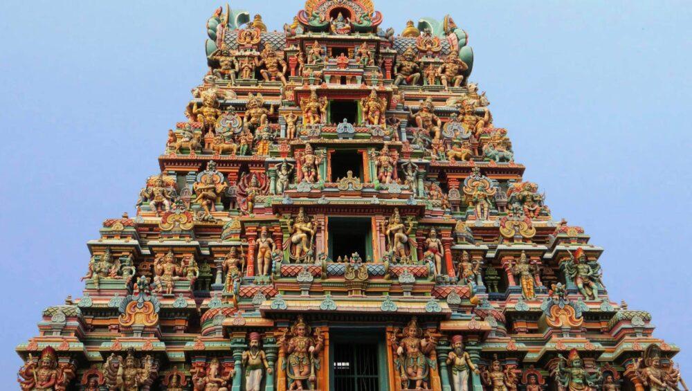 Best Places to Visit in Tamil Nadu- Meenakshi Temple