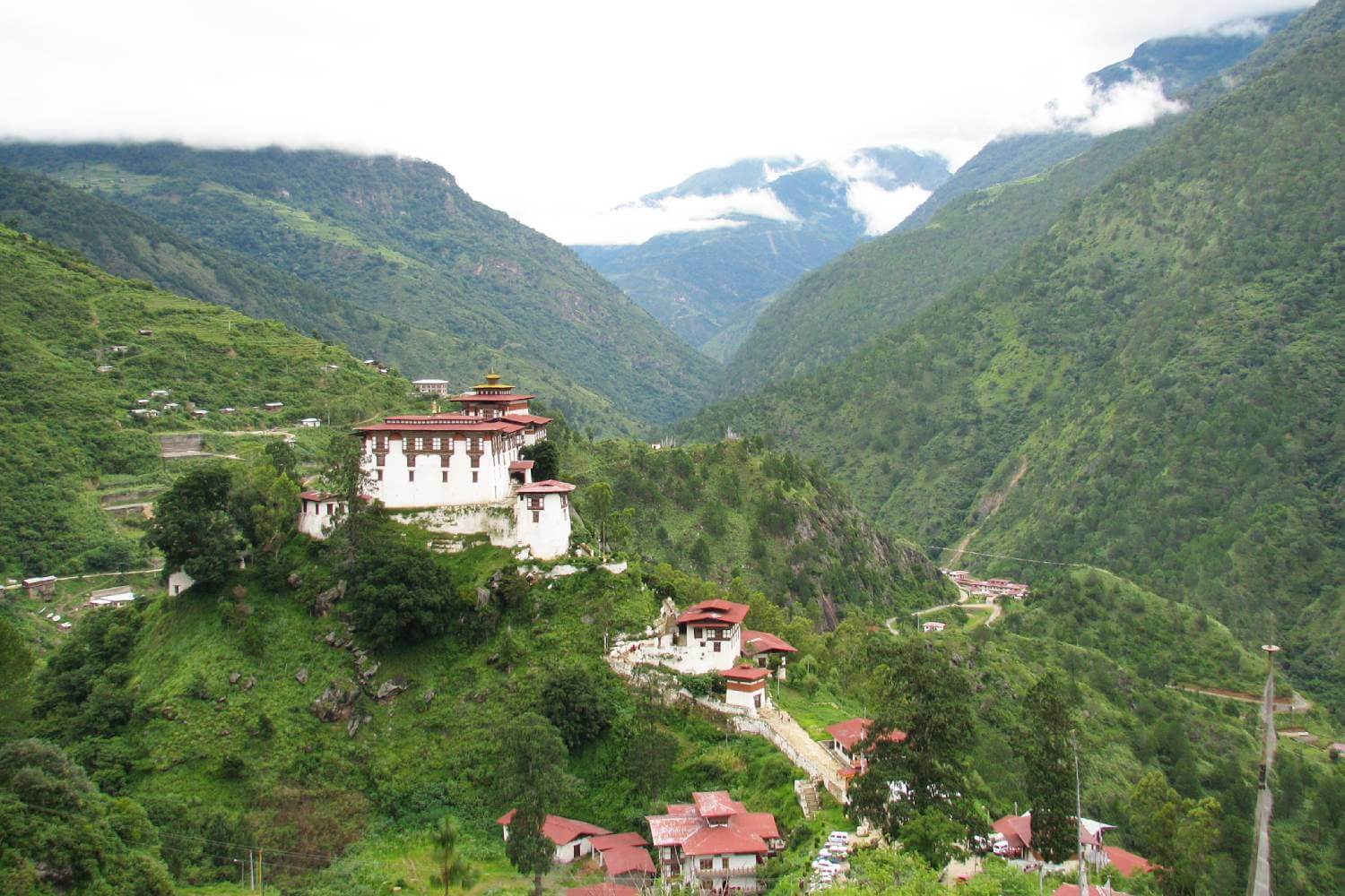 Lhuentse Dzong Bhutan