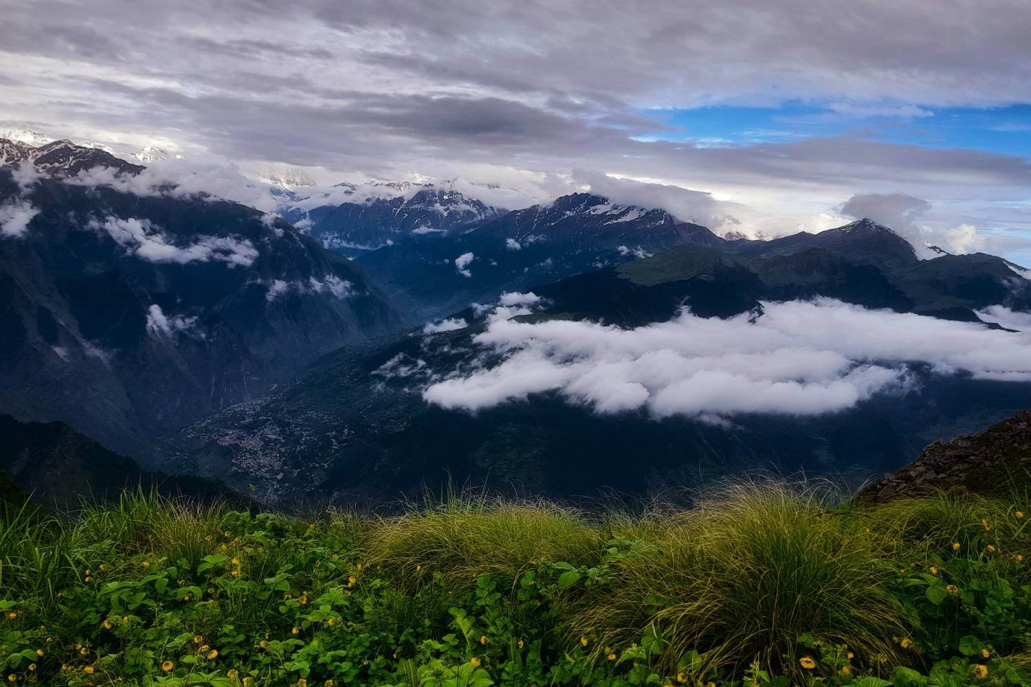 Chenap Valley Trek Uttarakhand