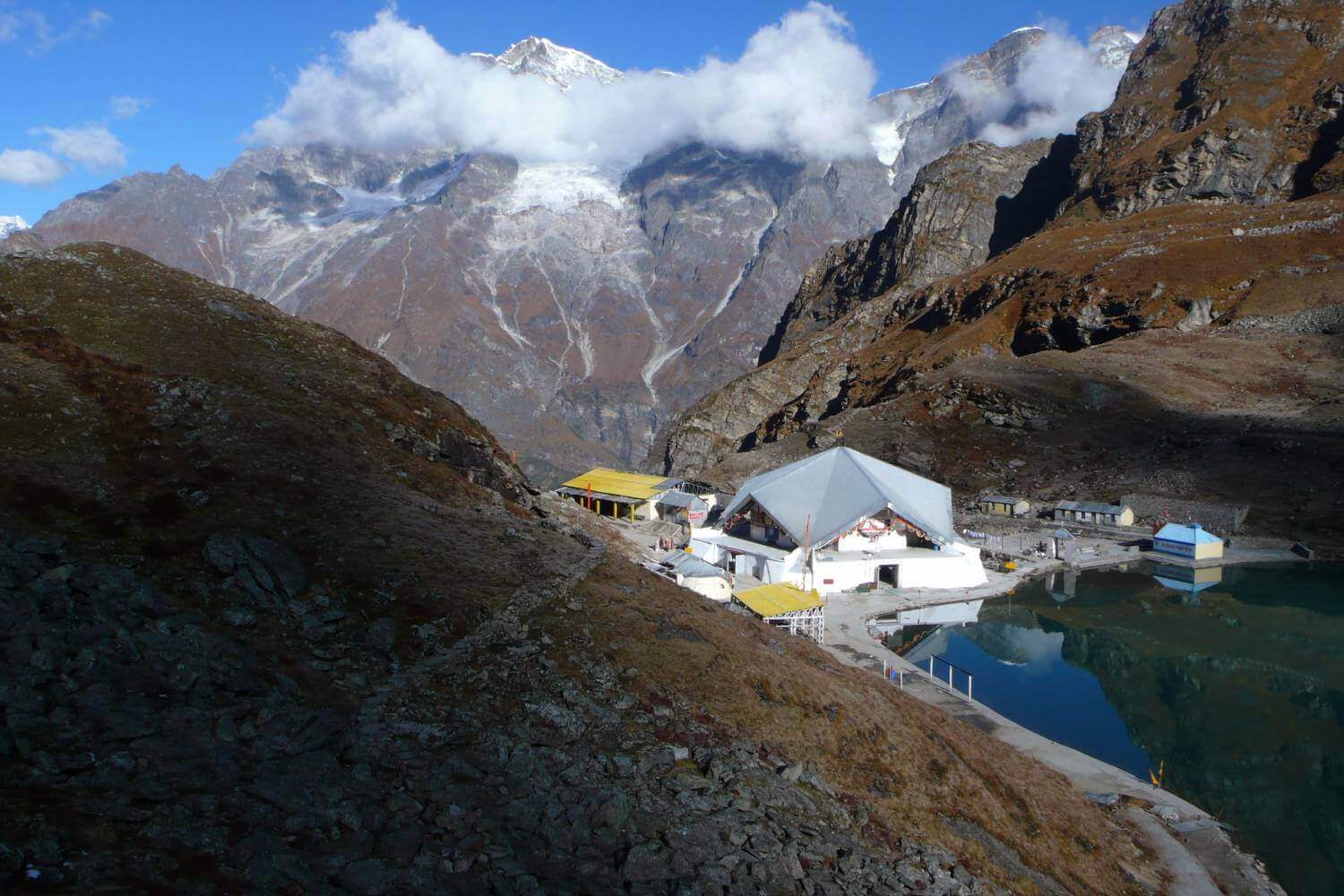 Hemkund Sahib Gurudwara Uttarakhand