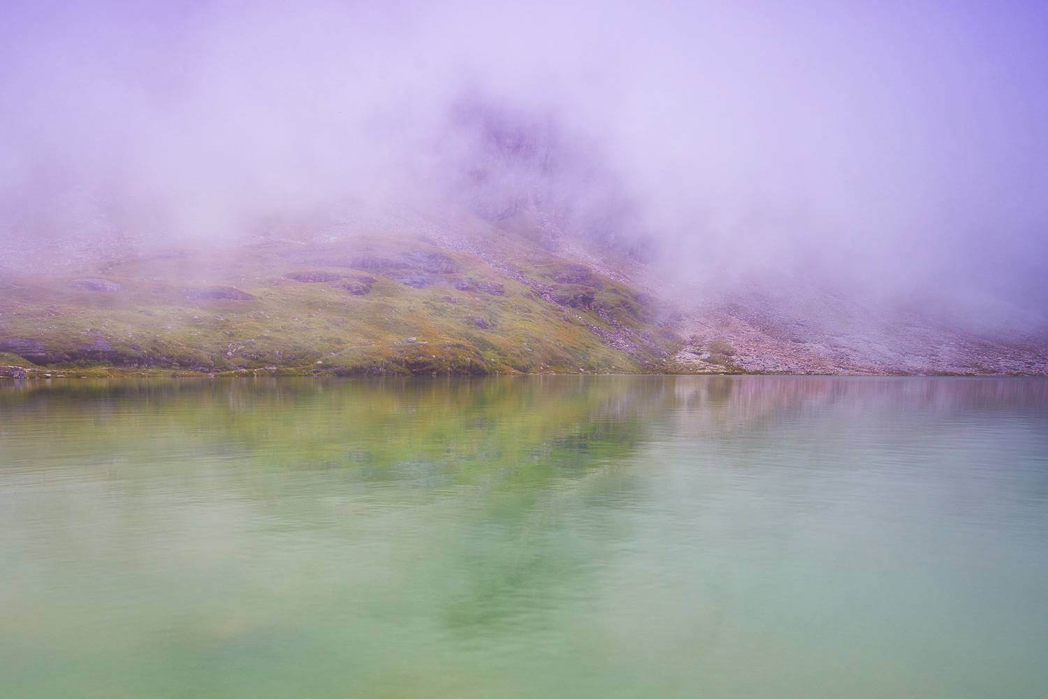 Hemkund Sahib Lake Himalayas