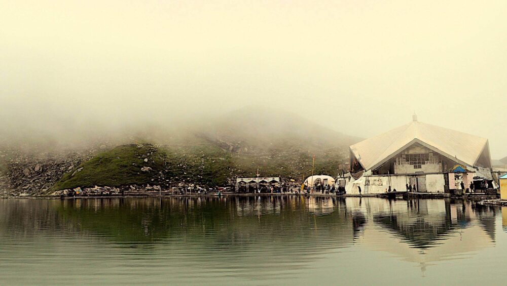 Hemkund Sahib Yatra- Hemkund Sahib Trek