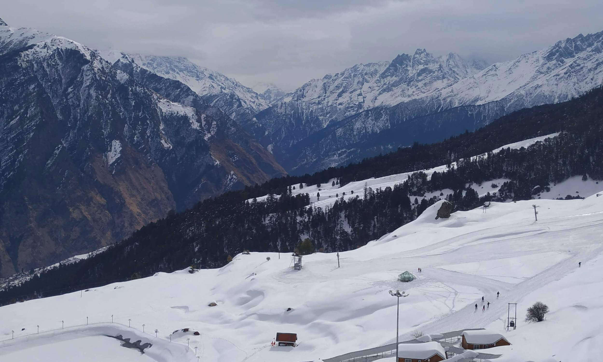 Auli-Top Honeymoon Getaways in North India