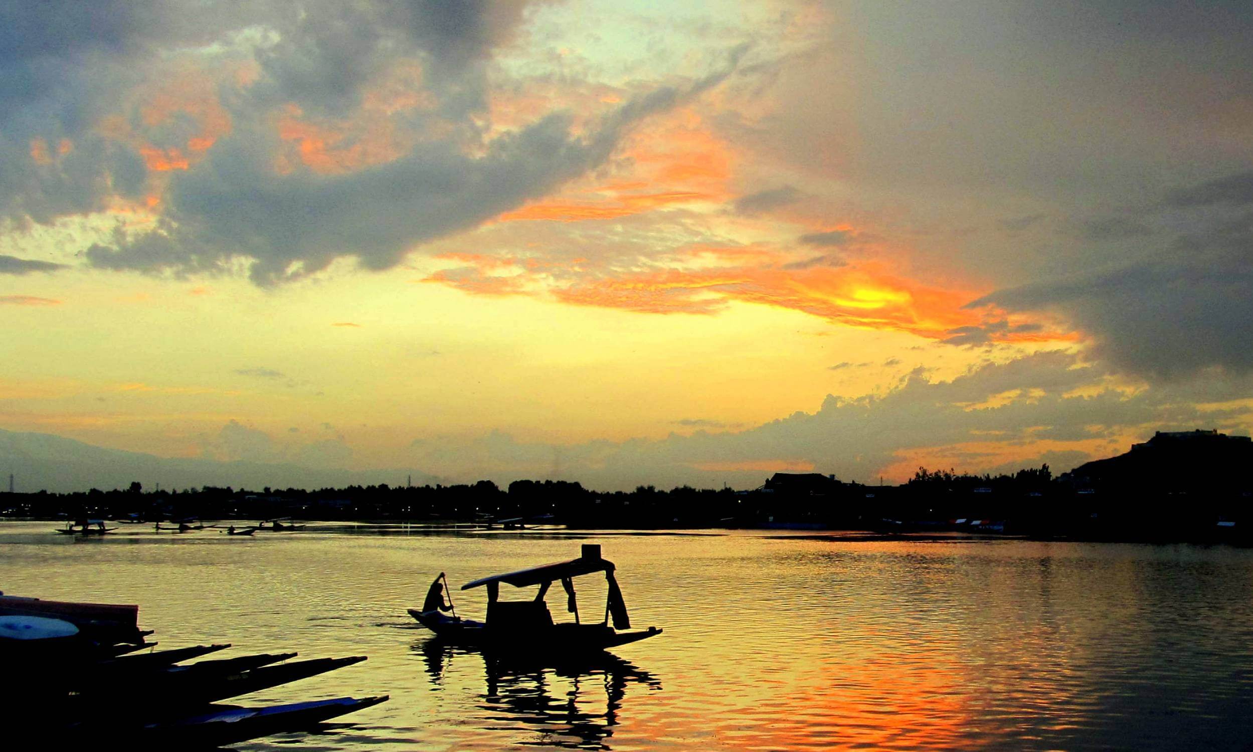 Srinagar-Top Honeymoon Destinations in North India